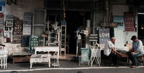 Did you know that an employee's regular rate of pay is not just what they make per hour? 